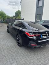 BMW i4 eDrive35 M Sport Hud-Up Standh. Lenkradheiz. - BMW i4 von privat