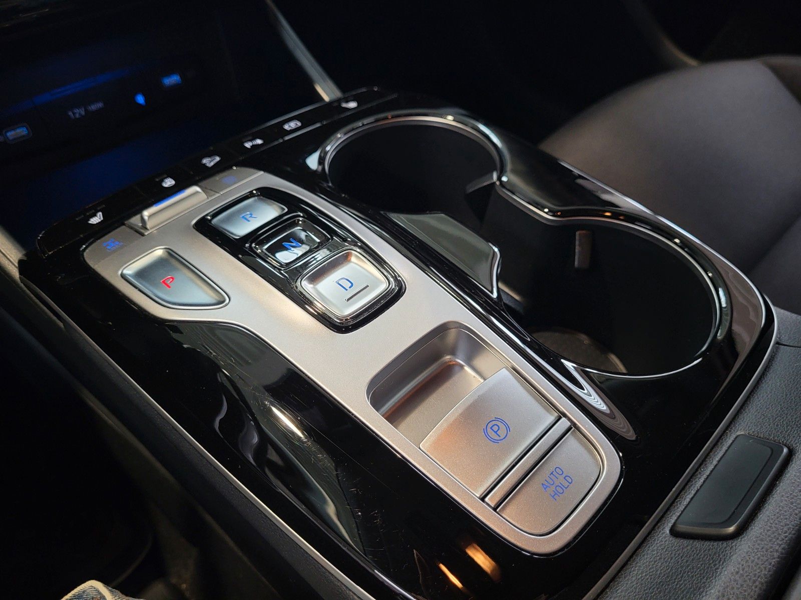 Fahrzeugabbildung Hyundai Tucson Trend Mild-Hybrid 4WD Autom.,Navi,Allrad