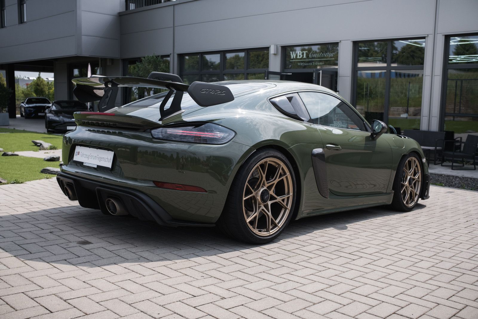 Fahrzeugabbildung Porsche 718 GT4 RS-Weissach-PTS-Lift-LED-Steuer-Folie