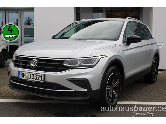 Volkswagen Tiguan 2.0l TDI Life *CargoPaket,HeadUpDis,IQLig