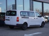 Opel Vivaro lang 9-Sitzer 180 PS AT + 2 Schiebetüren - Angebote