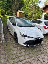 Toyota Corolla Kombi GR Sport Panorama - Toyota Corolla: Toyot