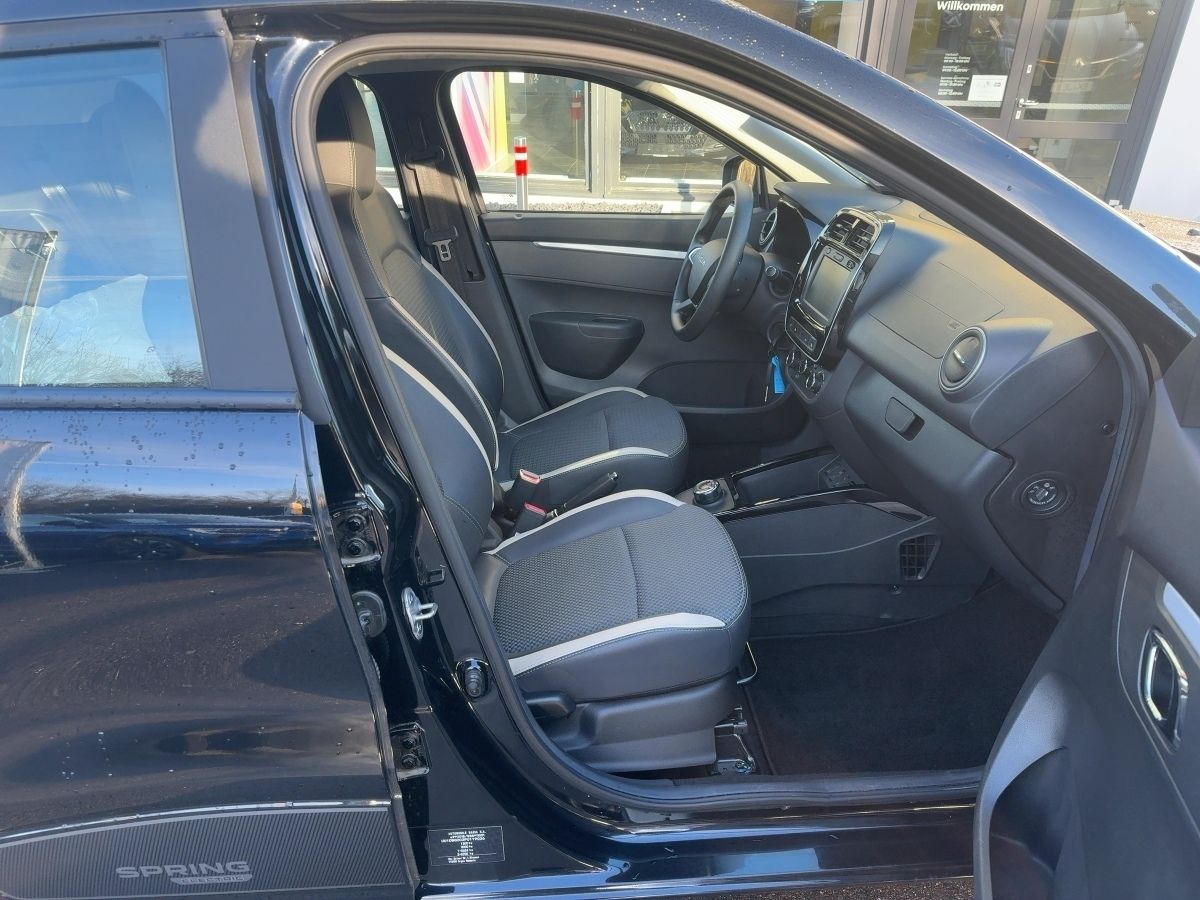 Fahrzeugabbildung Dacia Spring Essential 45 CCS CCS