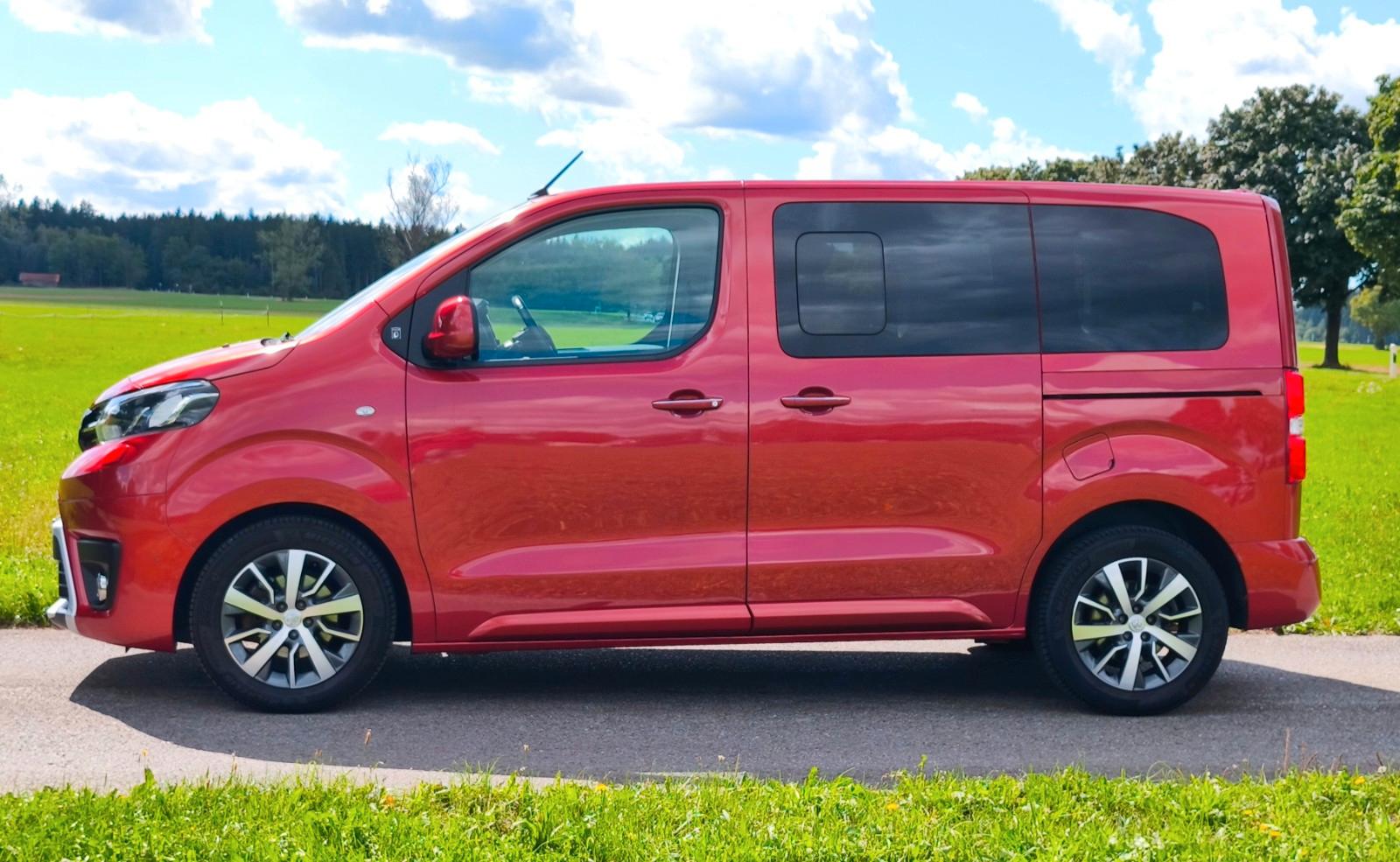 Toyota Proace (Verso) 2,0-l-D-4D 110kW compact Fami...
