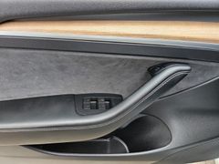 Fahrzeugabbildung Model 3 Long Range Dual AWD