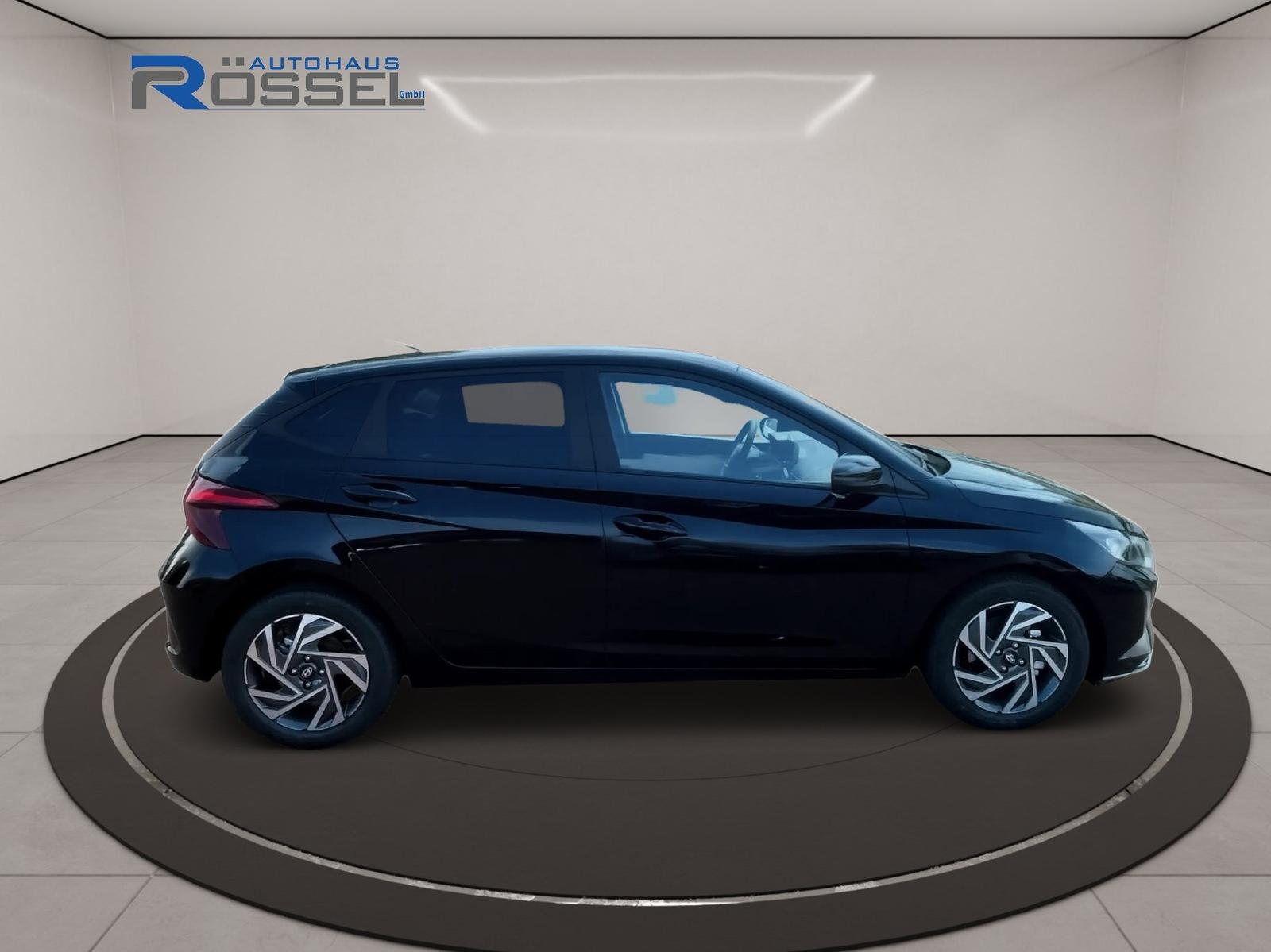 Hyundai i20 1,0 T-GDI DCT Family Edition 16" Alu Navi RF