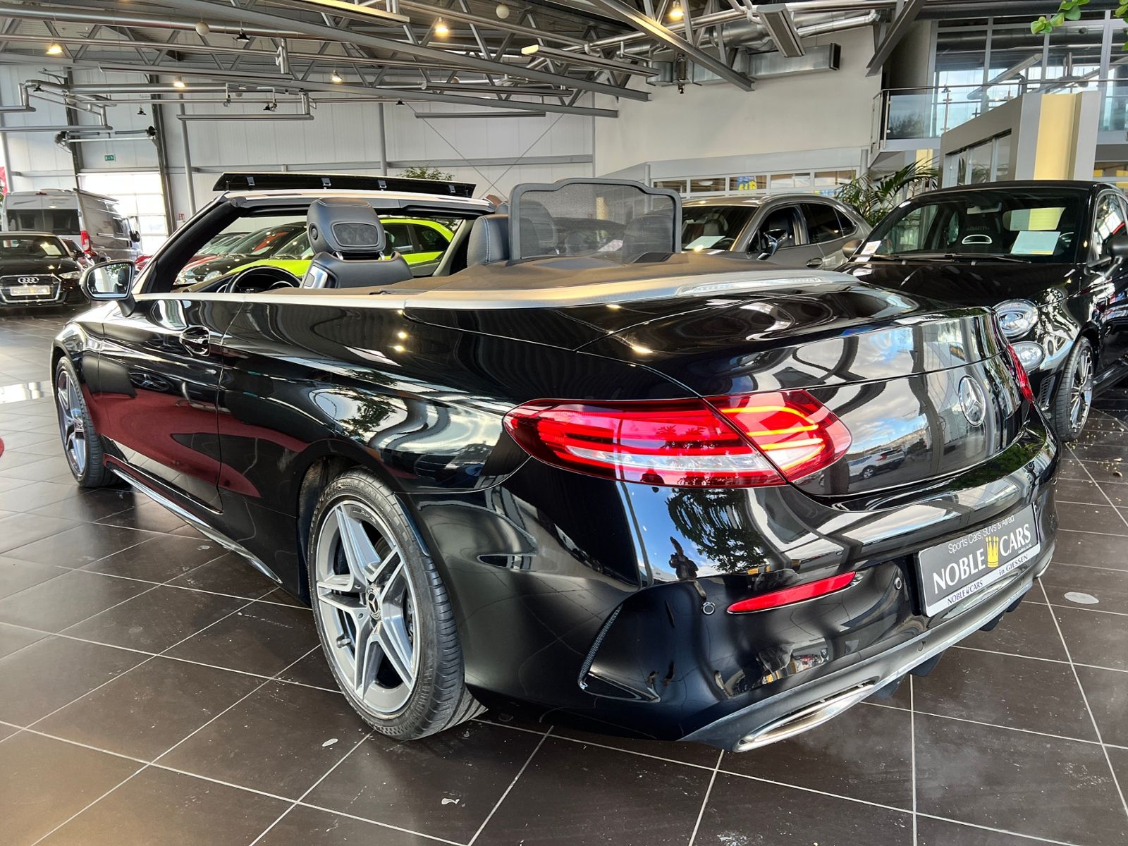 Fahrzeugabbildung Mercedes-Benz C 200 Cabrio LED NAVI ALU PDC