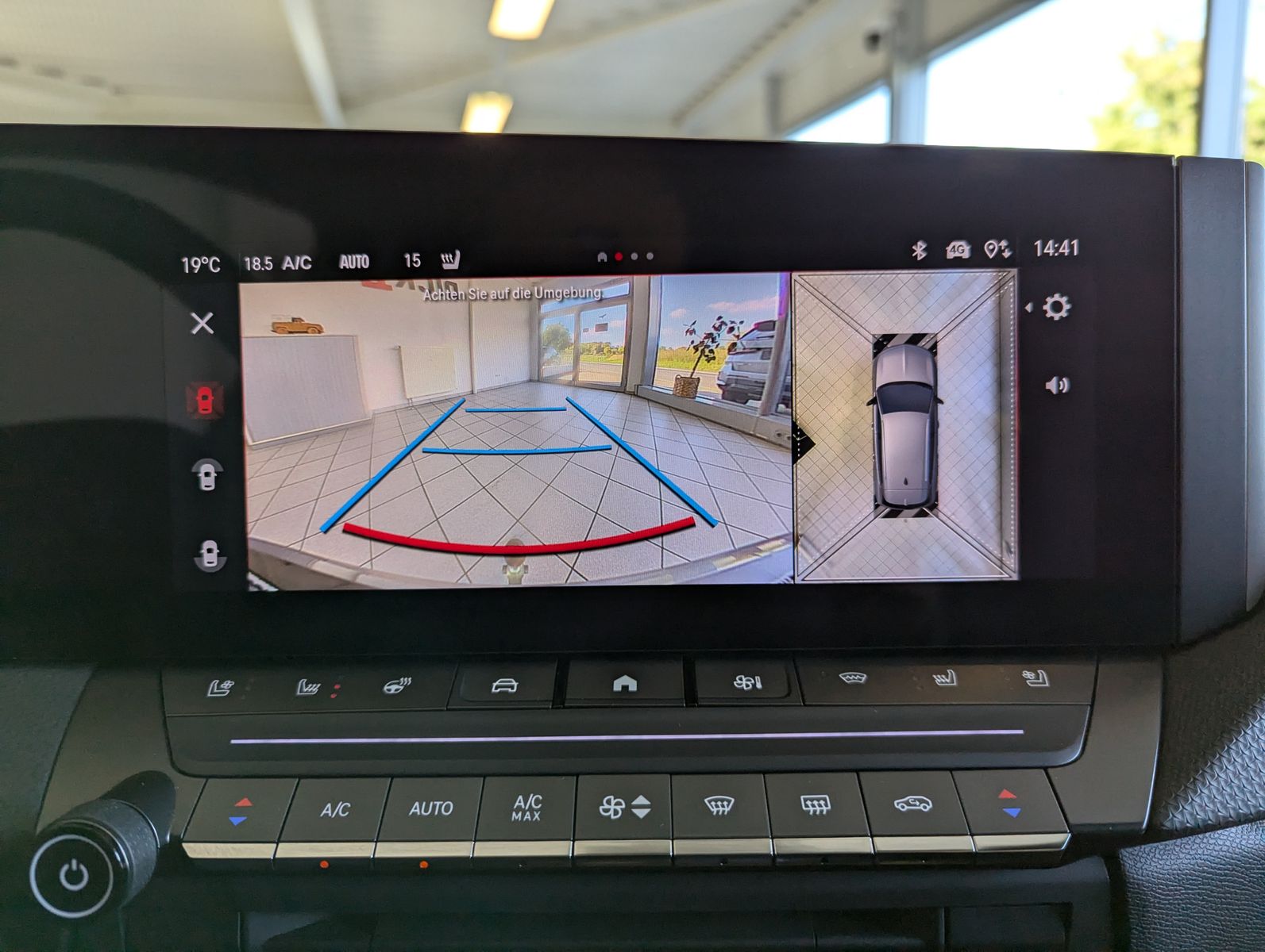 OPEL Astra 1.2 Ultimate Leder-Nappa Sitzlüft AHK Pano - Image 26