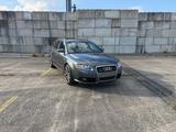 Audi S4 B7 Bose Bi-Xenon AHK PDC Sitzhzg.-V+H Carbon - Audi S4 aus 2006: Kombi