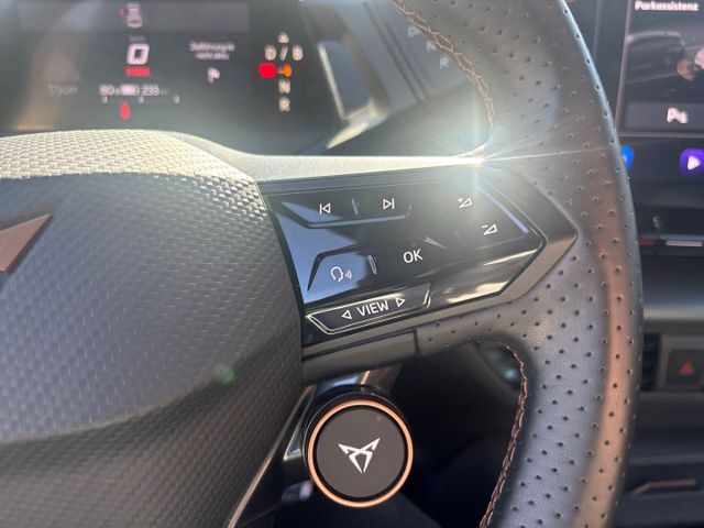 Born 170 kW *20 Zoll ALUS+NAVI+SITZHEIZG+CARGO*