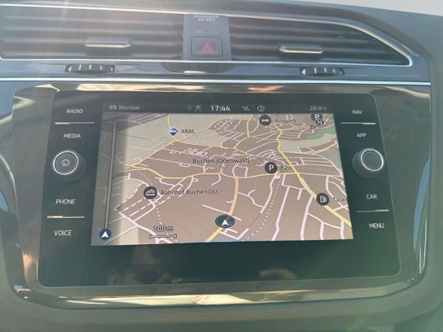 Tiguan 1.5 TSI MOVE LED+NAVI.+AHK+ACC+SIHZ+PDC+L