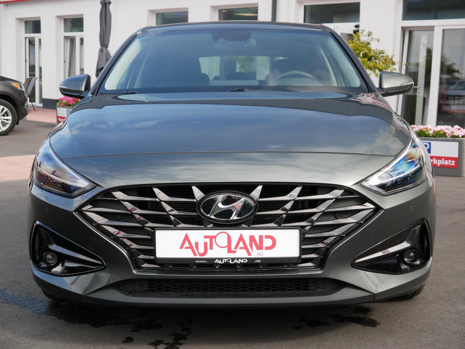 Hyundai i30 1.5 Prime Mild-Hybrid LED Navi Kamera