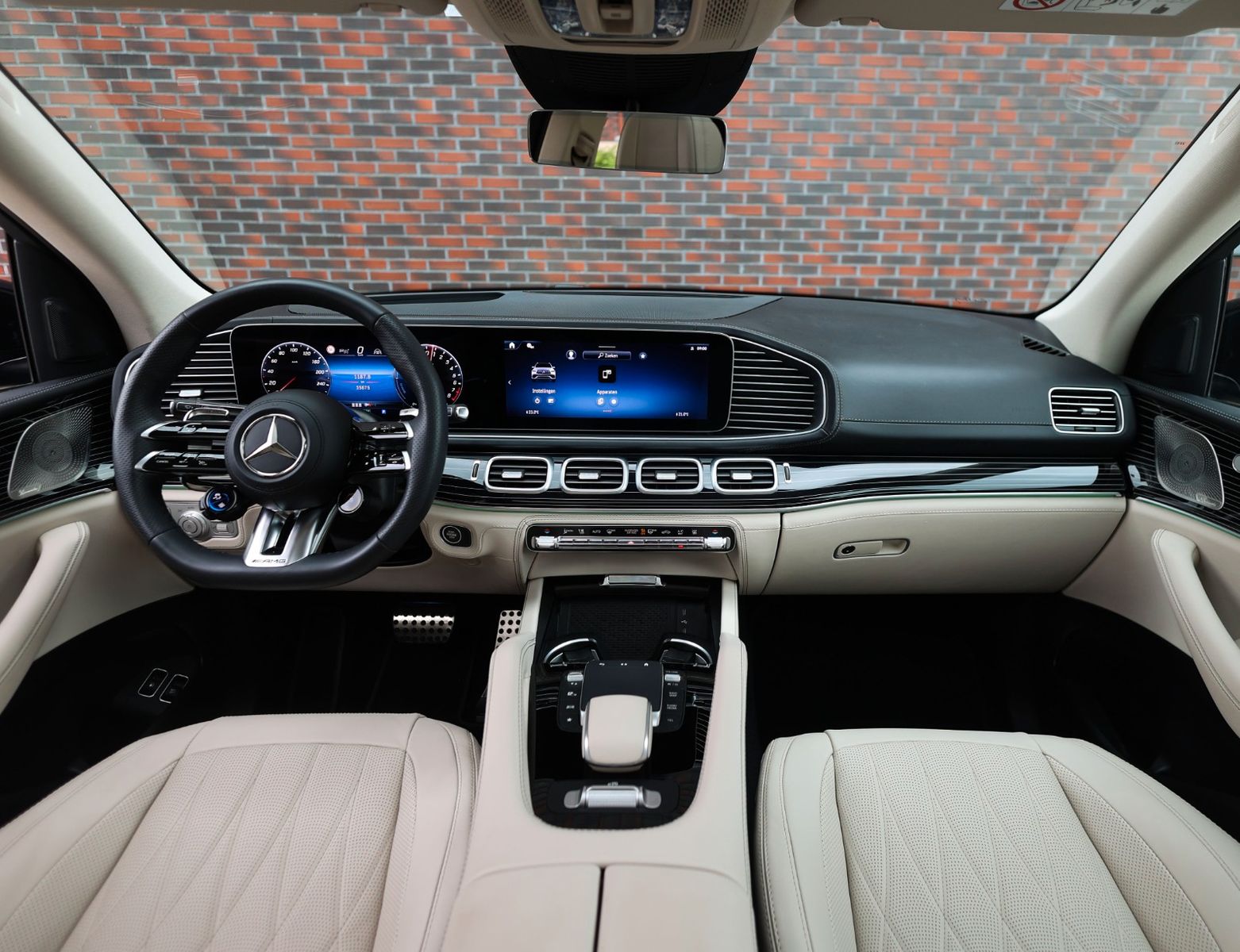 Mercedes-Benz GLE 53 AMG Hybrid | Pano - AHK - HUD imagem 3