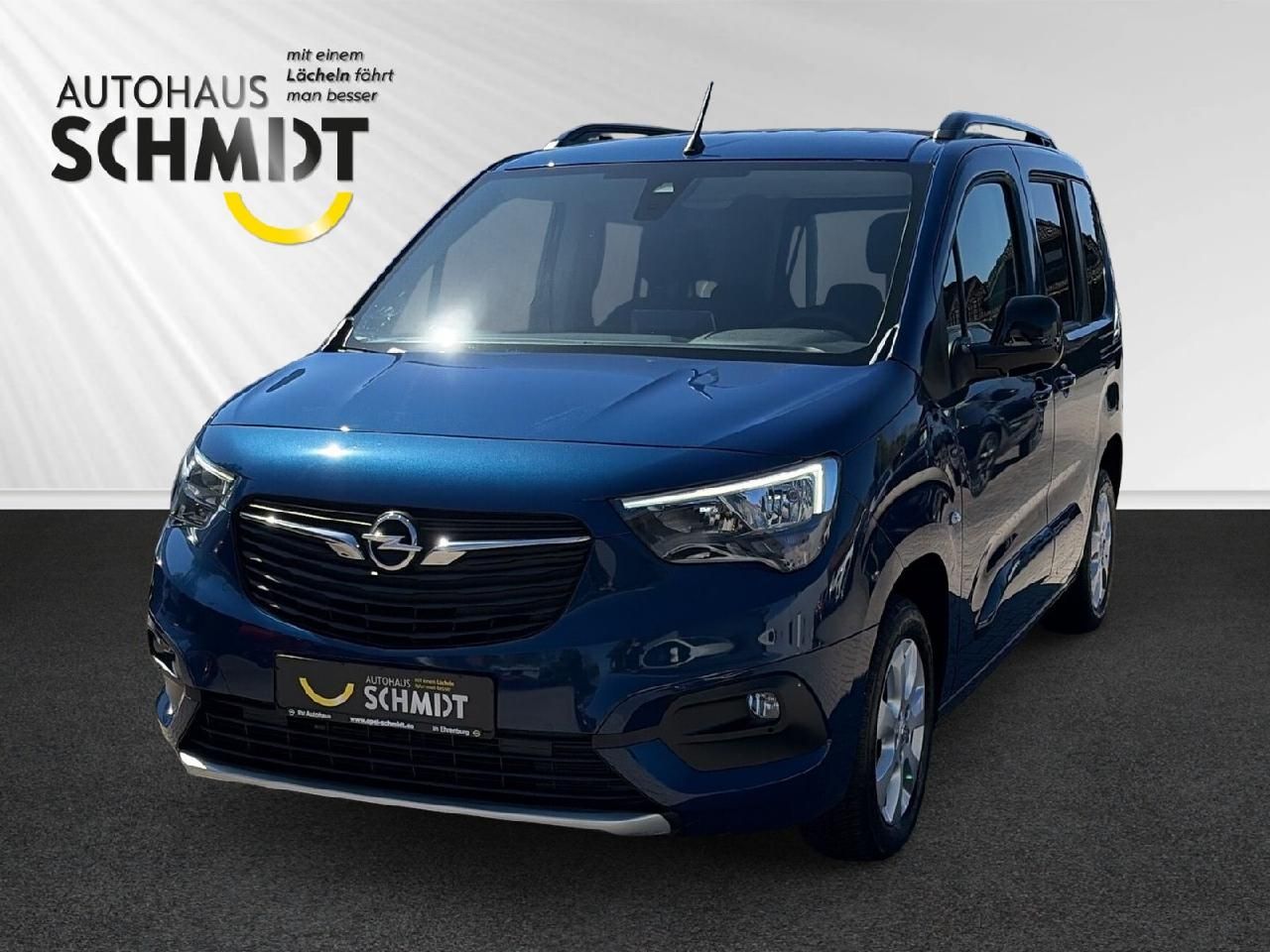 Fahrzeugabbildung Opel Combo Life 1,2 Ultimate Automatik