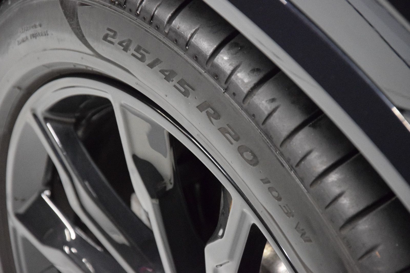 Fahrzeugabbildung BMW X4 xDrive 30 d M Sport Pano HuD Laser ACC AHK