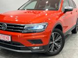 Volkswagen Tiguan Allspace Highline 4Motion 7-SITZER PANO - Volkswagen Tiguan Allspace in Köln
