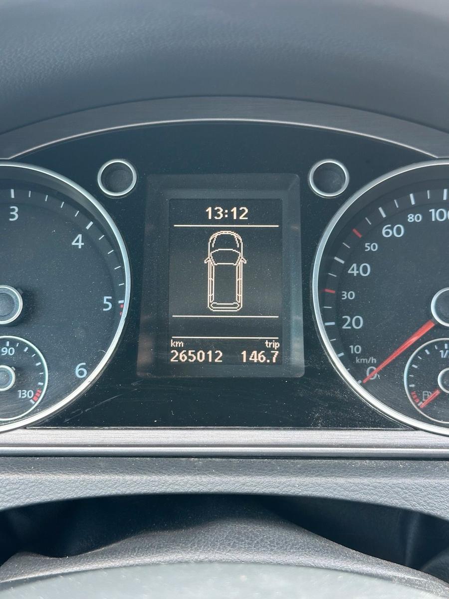 Volkswagen Passat 2013 — photo 12