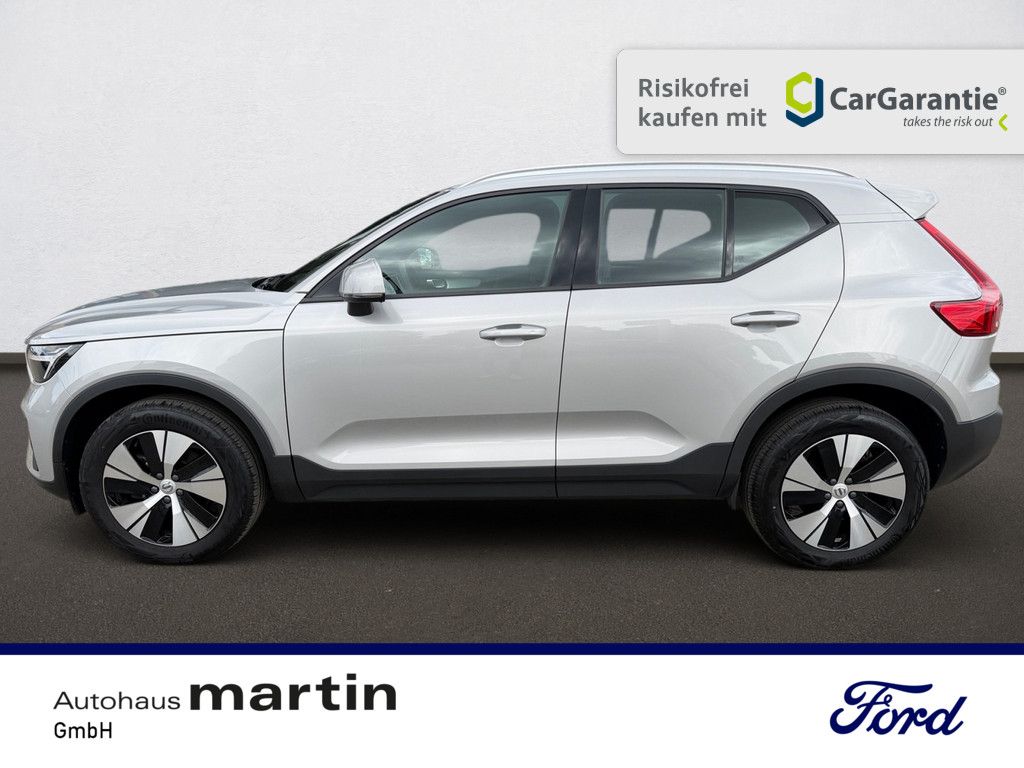 Fahrzeugabbildung Volvo XC40 2.0 Core 2WD SHZ NAVI W-LAN ACC FACEL. LED