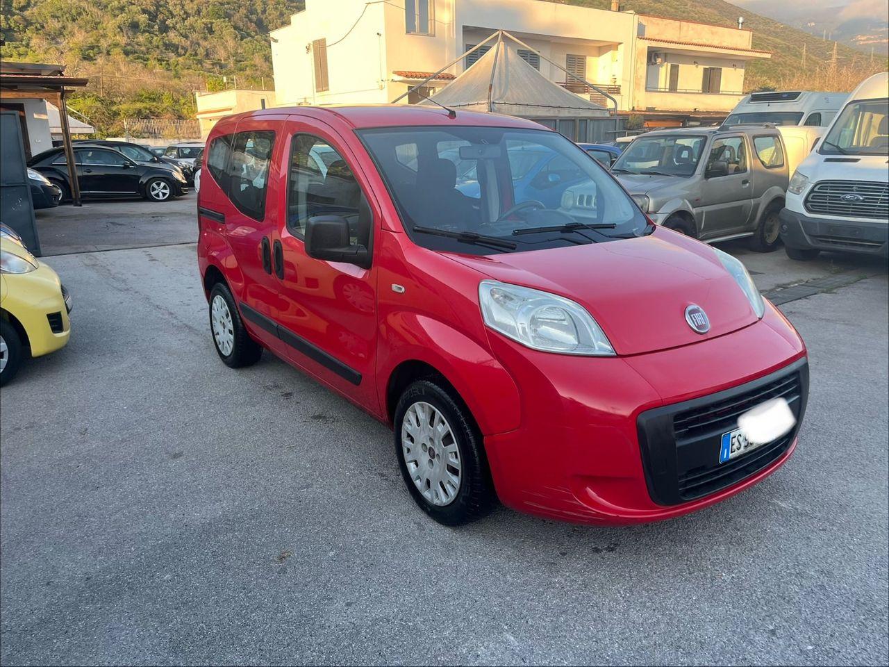 Fiat Qubo 2013 — rear view