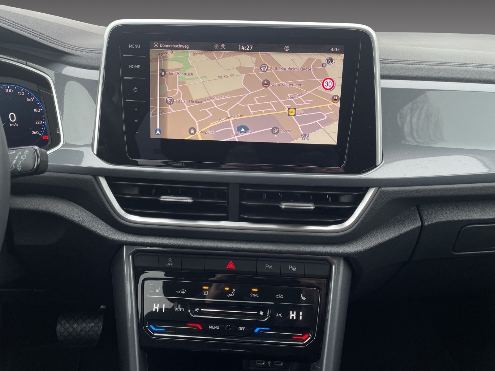 Volkswagen T-Roc - Bild 10