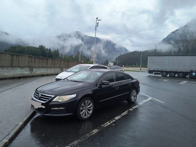 Volkswagen Sehr gepflegte VW Passat CC 1.8 TSI von 2 ...