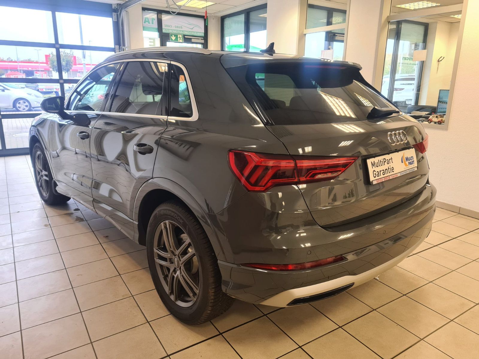 Fahrzeugabbildung Audi Q3 35 TFSI advanced / LED / AHK / KAMERA