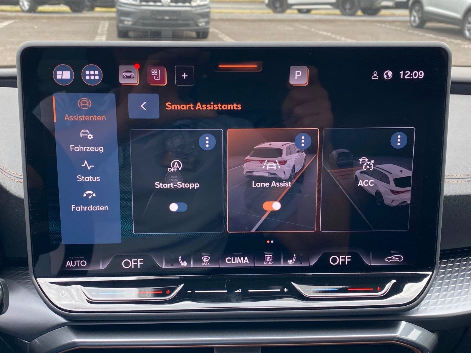 Fahrzeugabbildung CUPRA Leon ST 1.5 eTSI DSG FACELIFT MHEV+5 J. GARANTIE