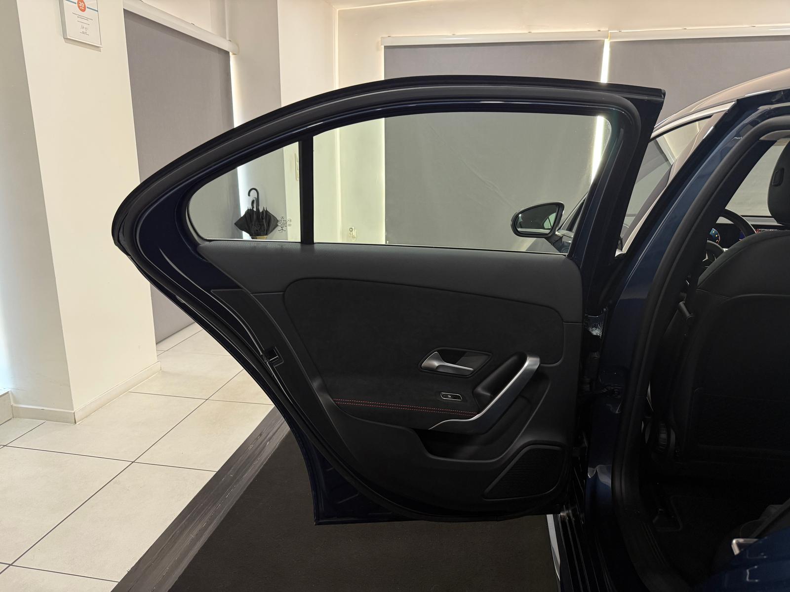 Mercedes-Benz A 250 7G LIMO AMG-LINE*WIDESCREEN*LED*SPURH*SHZ*