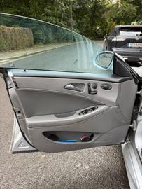 صورة مصغرة 14 لـ 2004 Mercedes-BENZ CLS