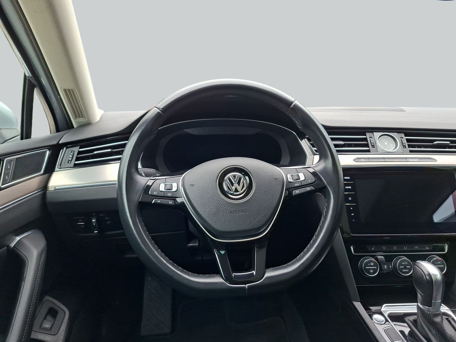 Volkswagen Passat Variant 2.0 TDI Highline NAVI AHK SD STAN foto 16