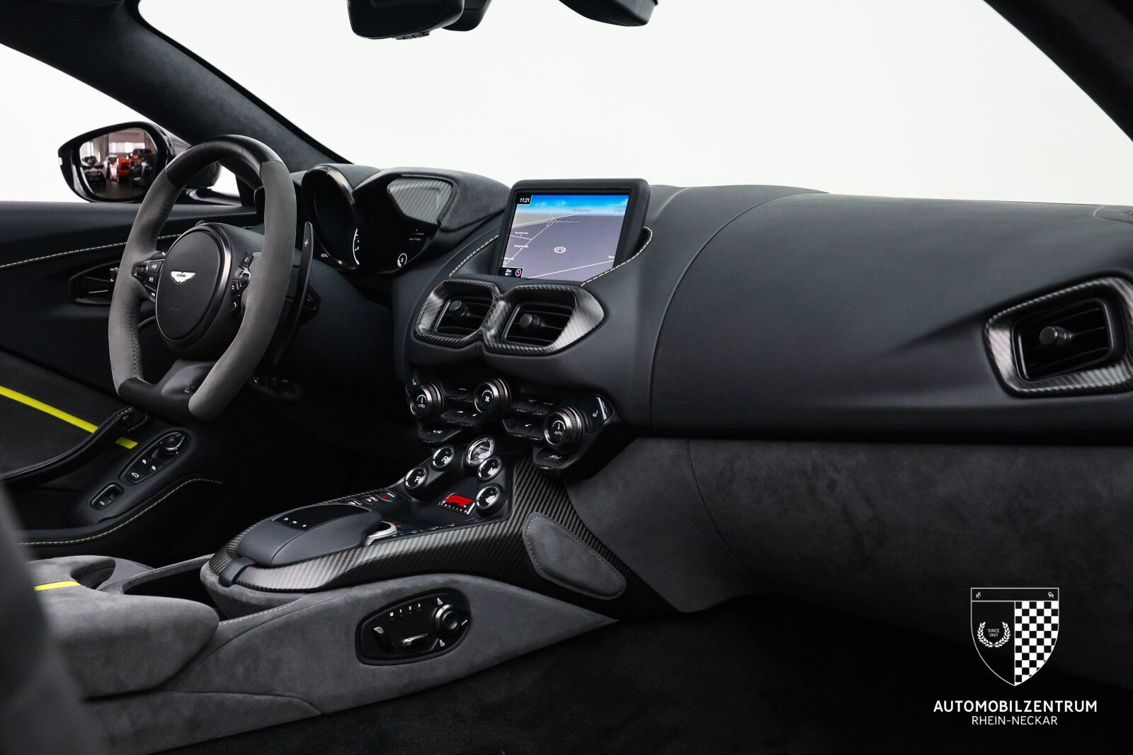 Aston Martin V8 Vantage - Bild 40