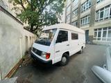 Mercedes-Benz Mercedes Benz MB 100 D - Mercedes-Benz MB 100 mit Diesel-Antrieb