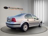 Volkswagen Bora 1.6 Comfortline, 1 Hand, HU&AU Neu - VW Gebrauchtwagen von 2003