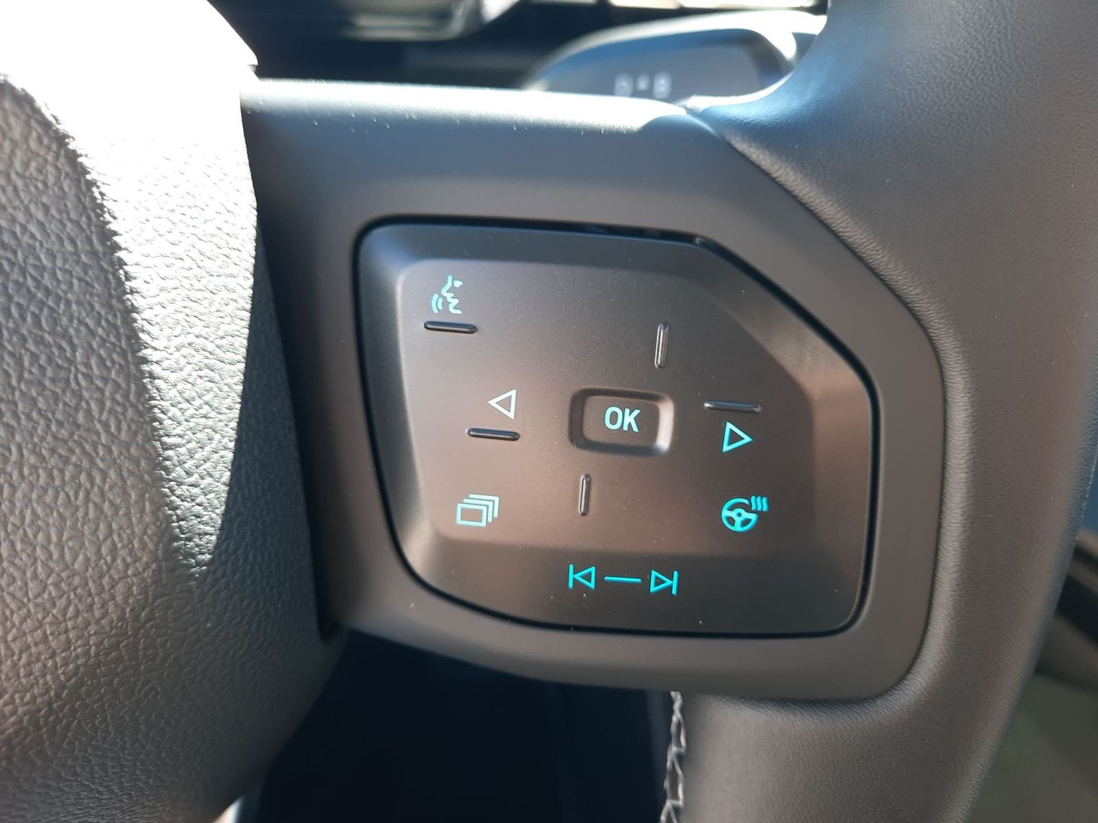 Ford Explorer - Bild 16