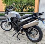 BMW F650GS Twin Garagenfahrzeug wenig Kilometer!! - BMW F650GS TWIN
