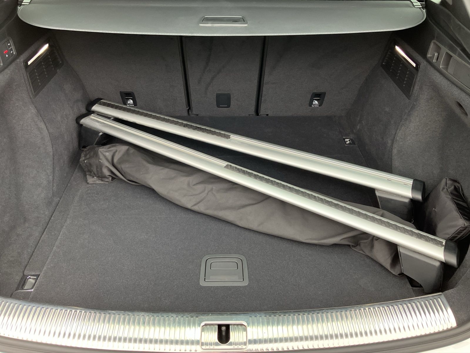 Fahrzeugabbildung Audi Q5 50 TDI quattro S line