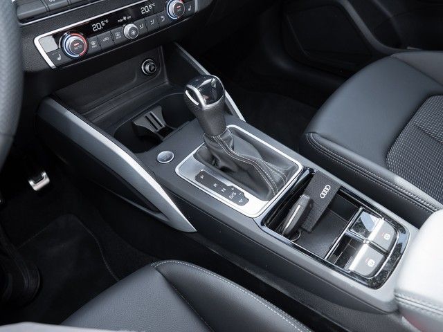 Q2 35 TFSI S line RFK+NAVI+MATRIX