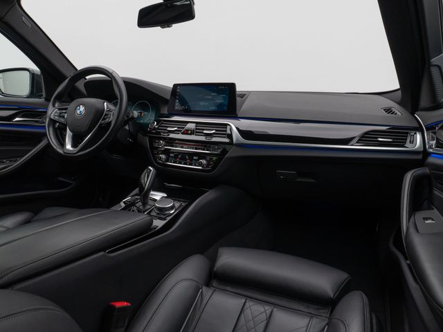 Foto Nummer 41: BMW 540i