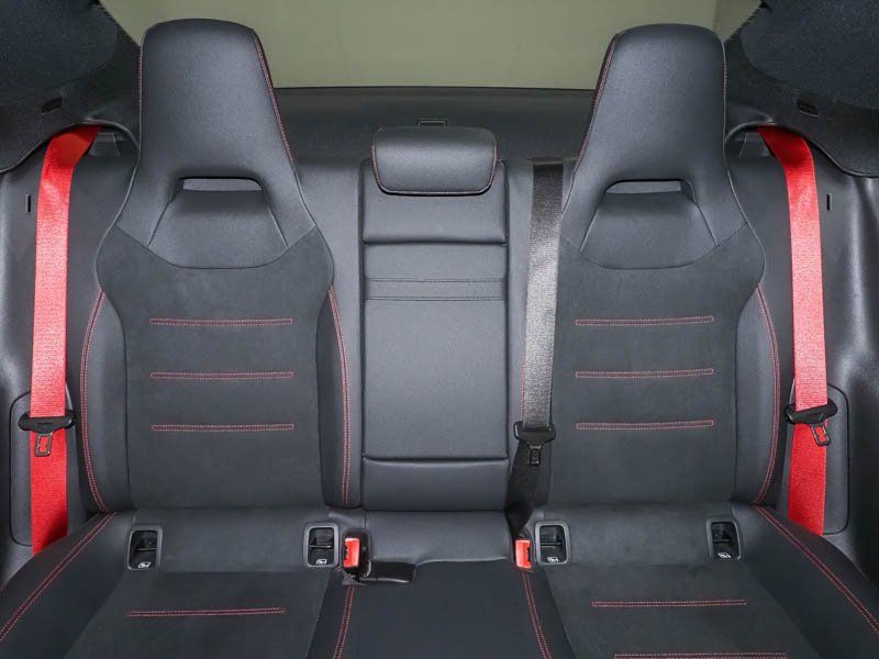 Fahrzeugabbildung Mercedes-Benz CLA 35 4M AMG Premium*Pano*Distro*Totwink*MBeam*
