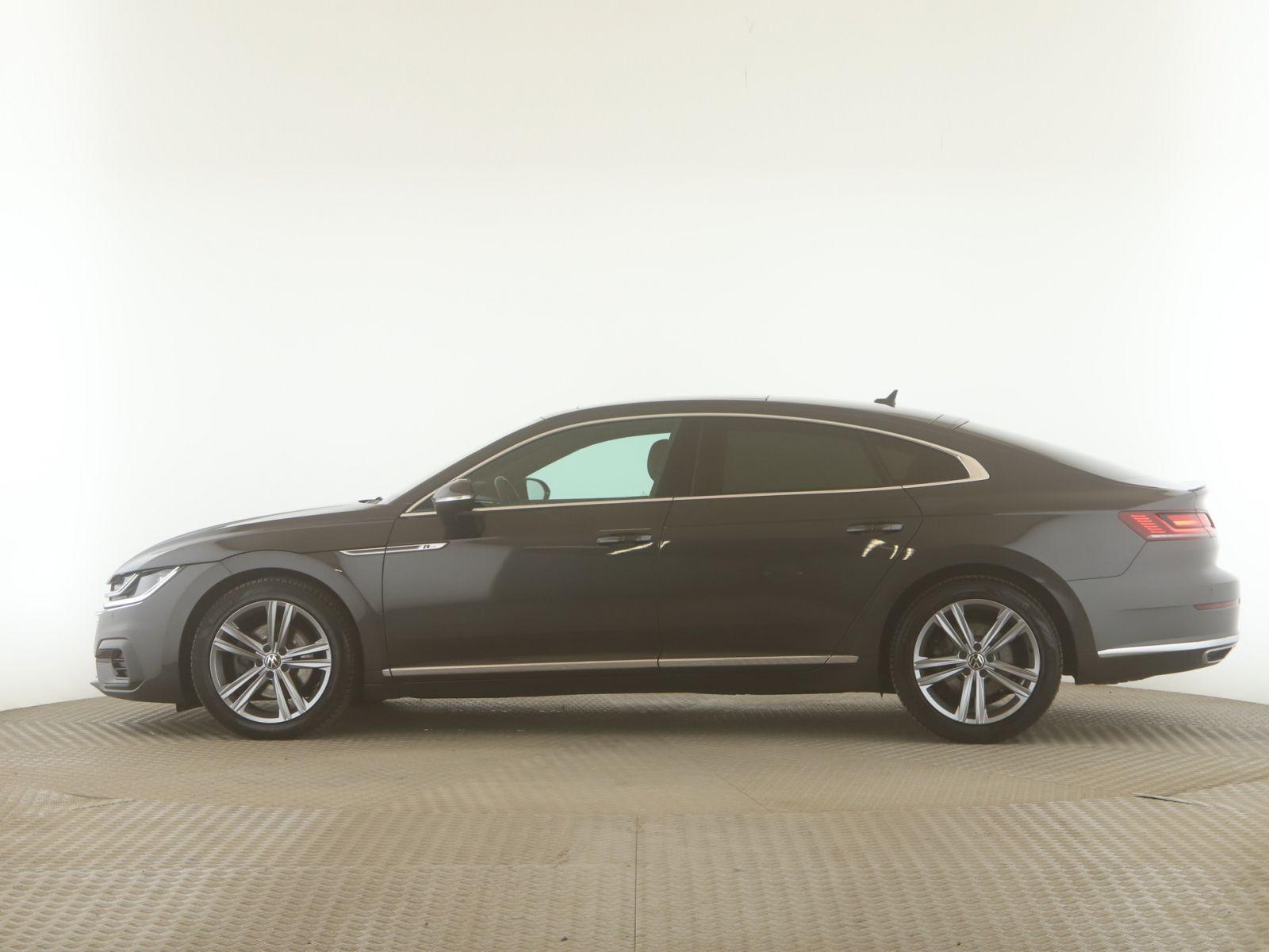 Volkswagen Arteon 2.0 TDI R-Line Pano+LED+RFK+SitzH+Navi