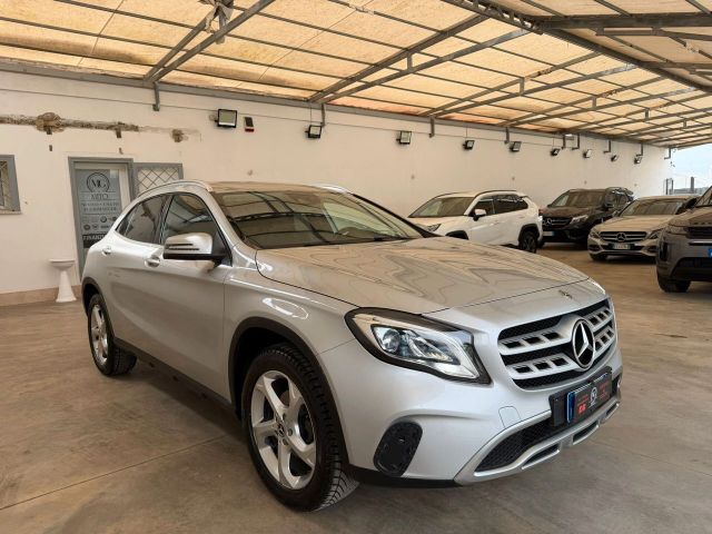 MERCEDES-BENZ Mercedes-benz GLA 180 d Sport Restyling