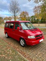 Volkswagen T4 California - rote Volkswagen T4