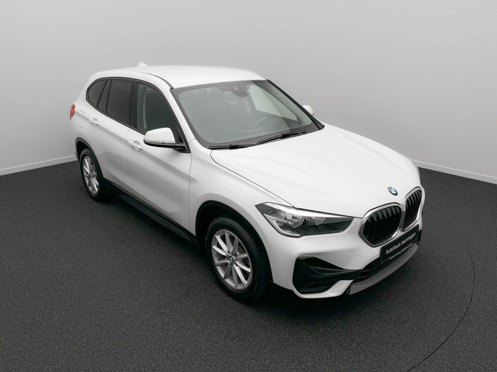 Fahrzeugabbildung BMW X1 xD25e DAB Navi Lordos PDC Geschwindigkeitsreg
