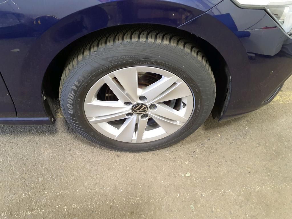 Volkswagen Golf Life 2.0 TDI SCR DSG PDC*Tempo*Klima*NAV*SH
