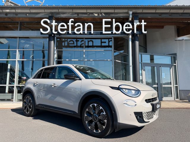 Fiat 600 Hybrid La Prima R-Kamera+Massage+LED+8-Fach