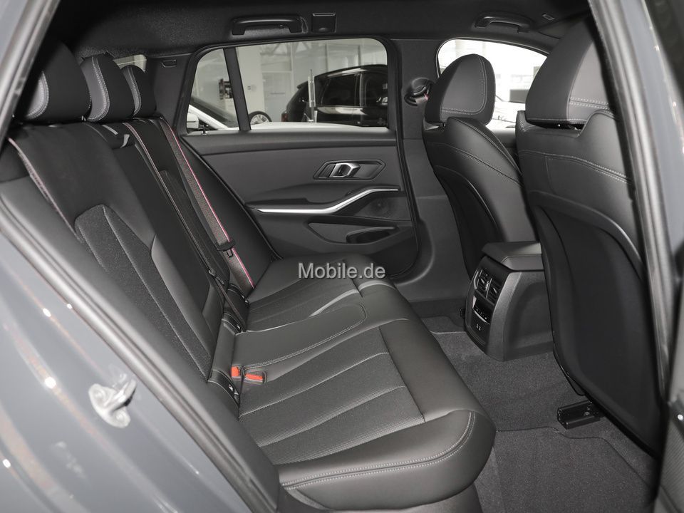 BMW 330 - Bild 9
