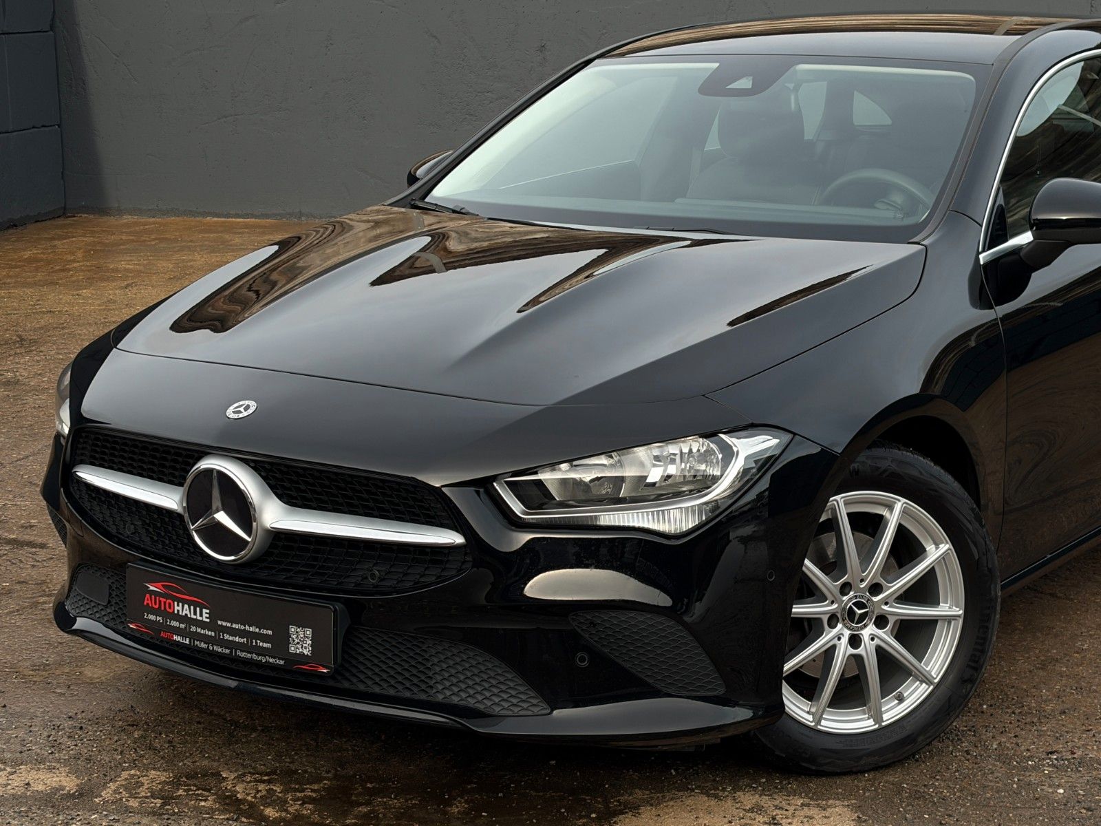 Fahrzeugabbildung Mercedes-Benz CLA 180 SB SHZ LKA TEMP MBUX Navi Wifi CarPlay