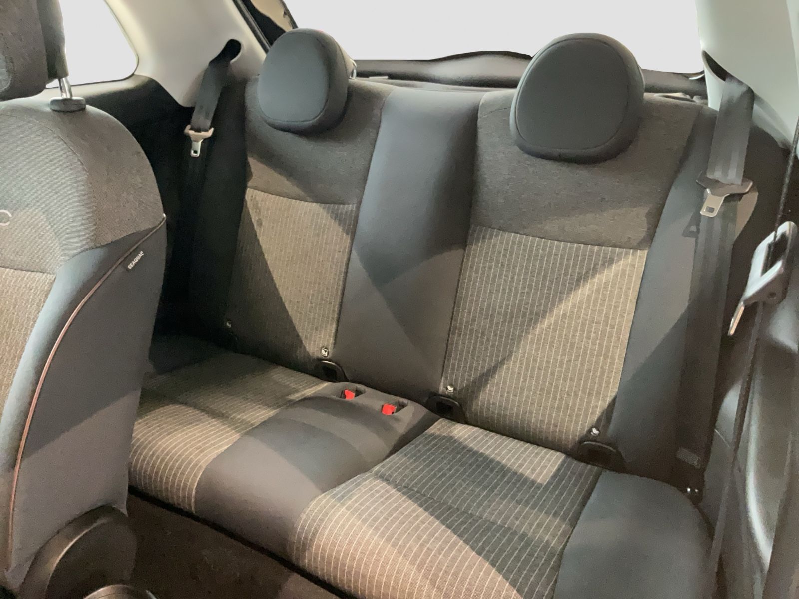 Fahrzeugabbildung Fiat 500e Icon