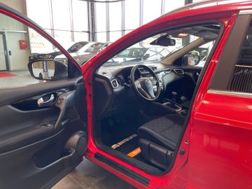 Nissan Qashqai N-Connecta *BI-XENON*LED*AHK*360 KAMERA*