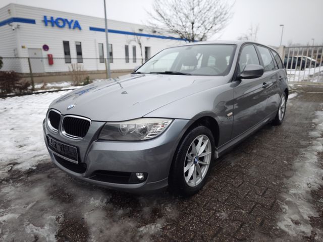 BMW 320 Baureihe 3 Touring 320d xDrive EXPORT